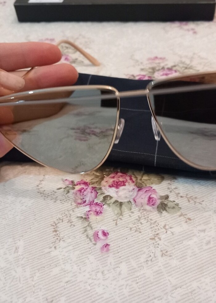 Pembemsi gozluk - Görsel 3