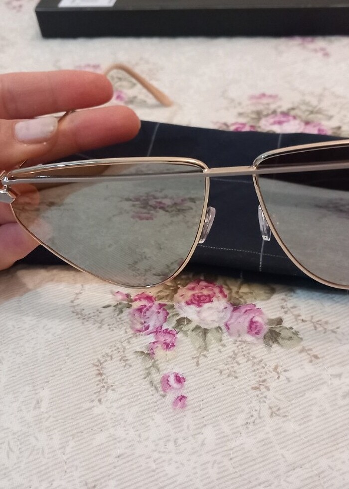 Pembemsi gozluk - Görsel 5