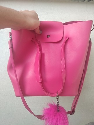 pembe çanta