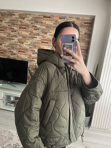 Stradivarius kapitone ince mont