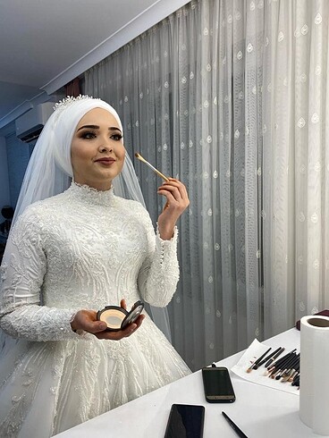 m Beden beyaz Renk Tesettür gelinlik