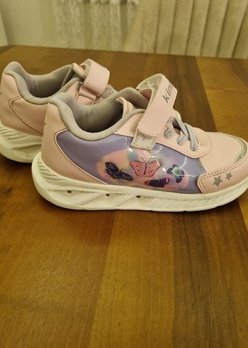 Kelebek Desenli Işıklı Kız Çocuk Spor Ayakkabı - Görsel 2