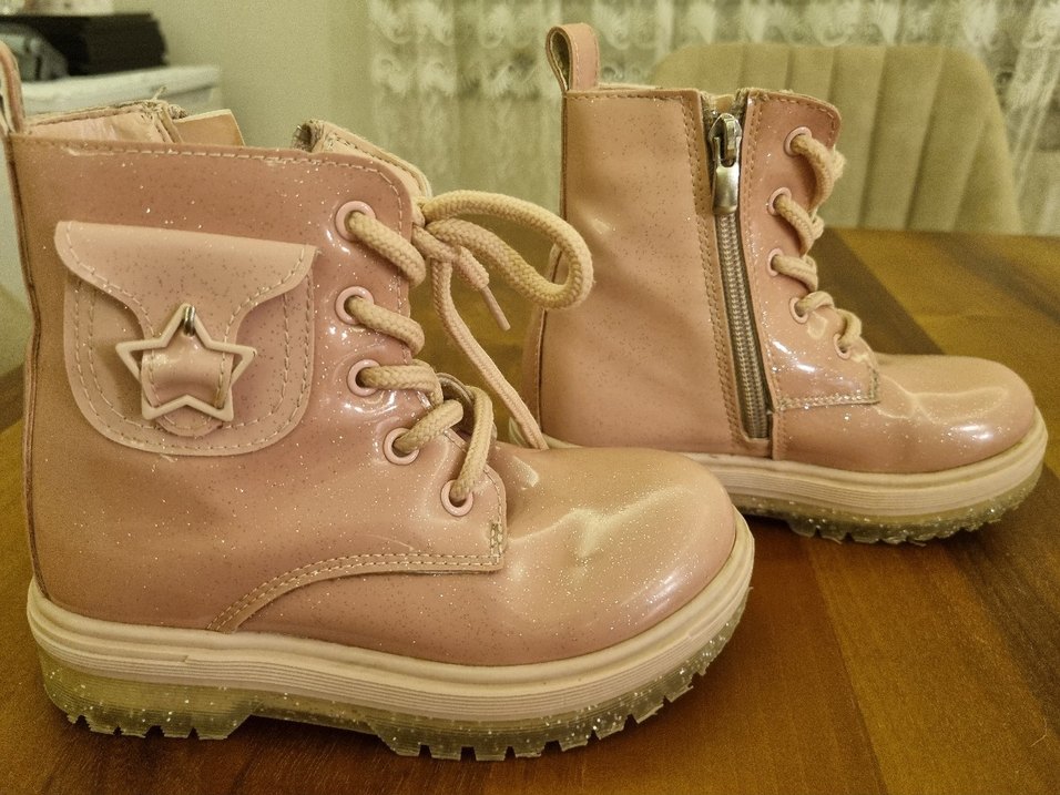 Pembe Parlak Kız Çocuk Botu - Görsel 2