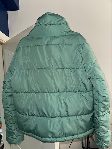 m Beden yeşil Renk stradivarius mont