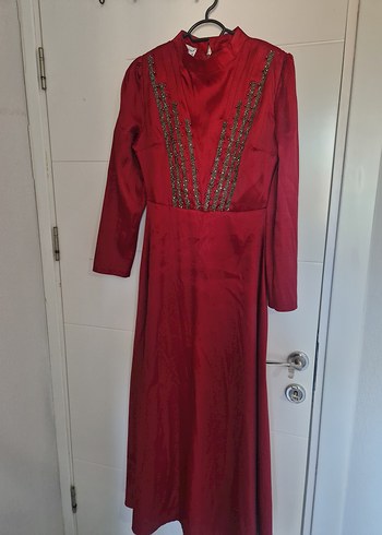 Bordo İşlemeli Uzun Kol Henna Elbise