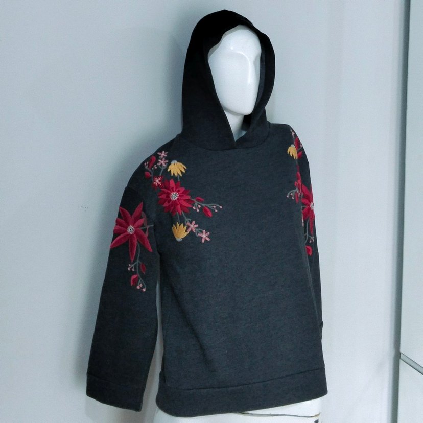 Zara 11-12 Yaş Kız Çocuk Çiçekli Sweat - Görsel 2