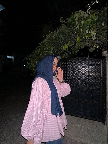 Pembiş tunik