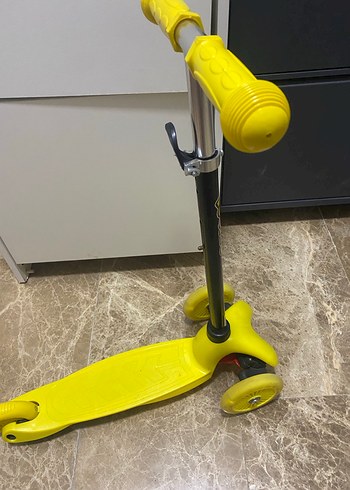 Sarı Çocuk Scooter - Görsel 7