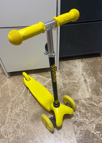 Sarı Çocuk Scooter - Görsel 3