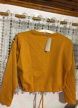 Zara Hardal sweatshirt