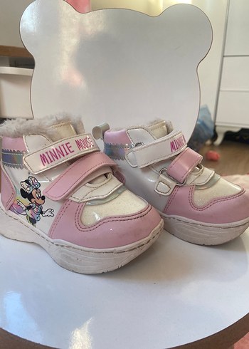 23 Beden pembe Renk Kız Çocuk Pembe Minnie Mouse Cırtlı bot