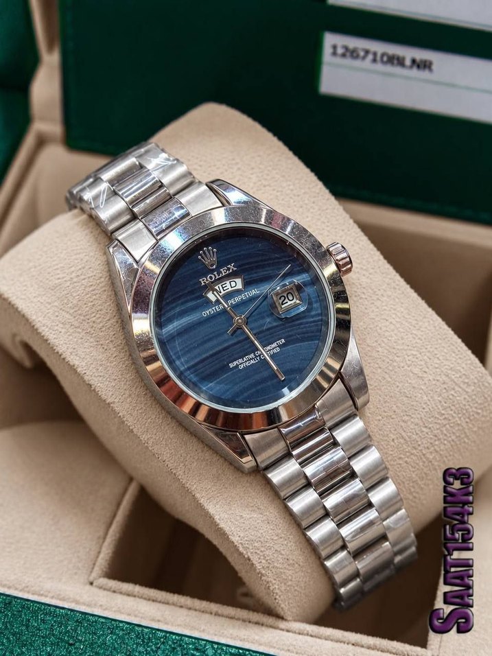 Rolex Day-Date Altın Saati — görsel 15/19