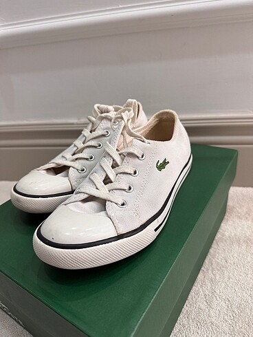 LACOSTE SNEAKERS AZ KULLANILDI TEMİZ