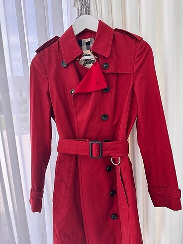 xs Beden bordo Renk BURBERRY TRENCHKOT BİR KEZ GİYİLDİ
