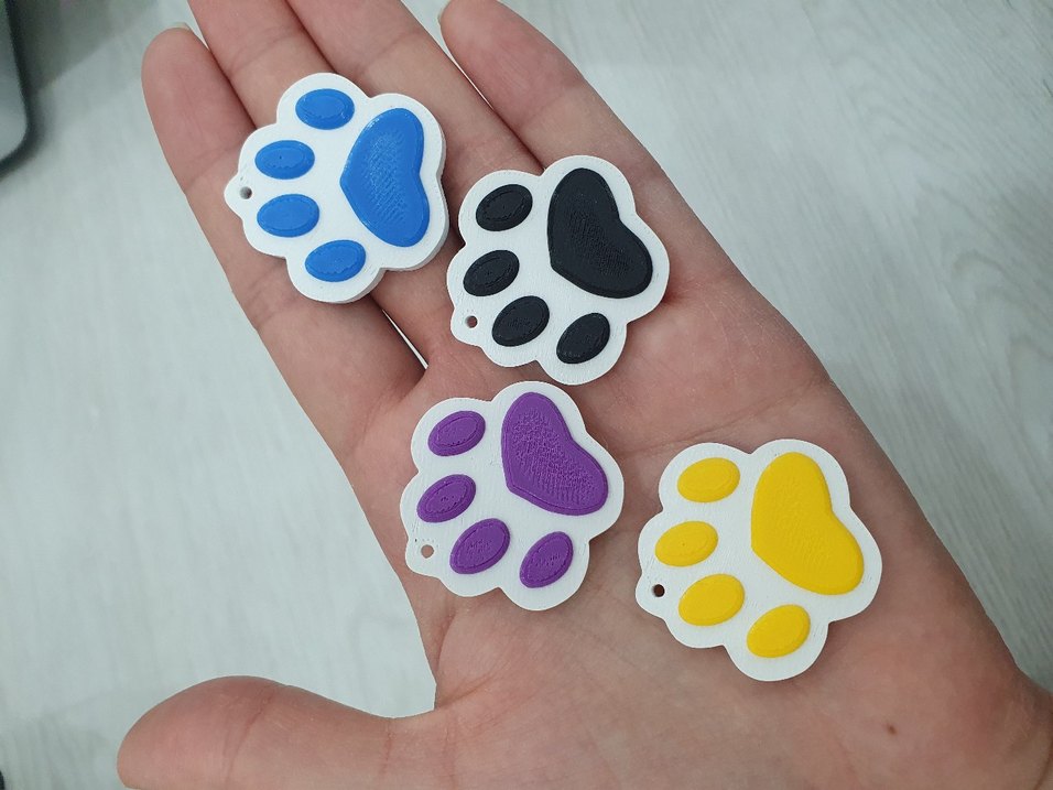 Renkli Pati Desenli Anahtarlık - Görsel 2