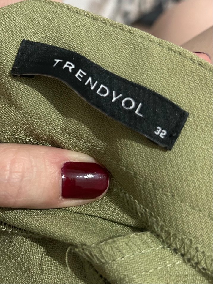 Trendyolmilla Pastel Yeşil Kumaş Pantolon - Görsel 3