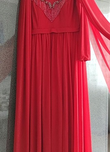 50 Beden kırmızı Renk Abiye elbise 