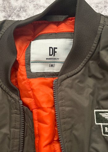 m Beden Düğmeli Rahat Kesim Kadın Bomber Ceket