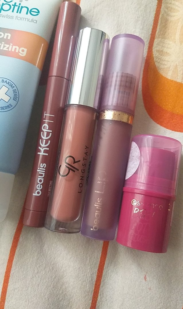 Nemlendirici Hyaluron Cilt Bakım Kremi - Görsel 3