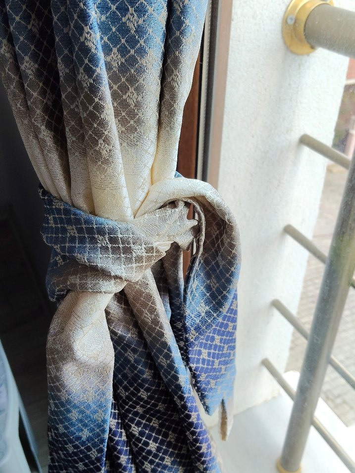 Mavi ve Gri Batik Desenli Perde - Görsel 4