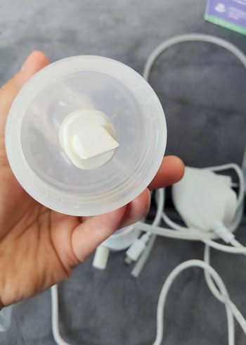 Lansinoh Kompakt Tekli Elektrikli Göğüs Pompası - Görsel 8