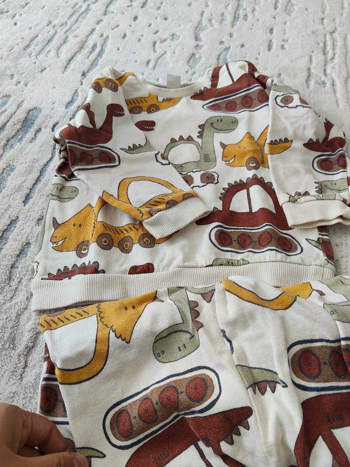 Erkek Çocuk Uzun Kollu Baskılı Fermuarlı Pijama - Görsel 3