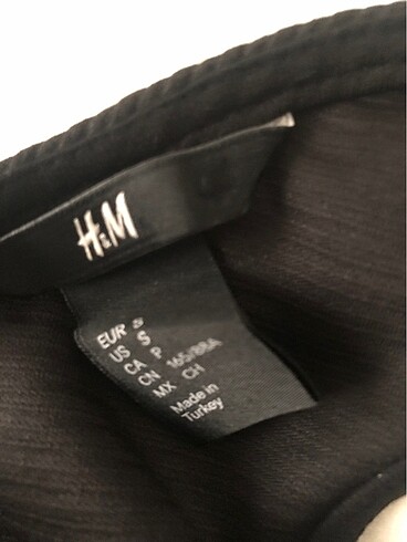 H&M H&M önü V arkası kare siyah elbise