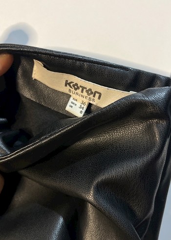 Siyah deri Uzun tek kol Elbise - Görsel 3