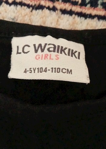 Kız Çocuk Püsküllü Tişört ve puantiyeli mini etek - Görsel 2