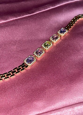 swarovski Bileklik 