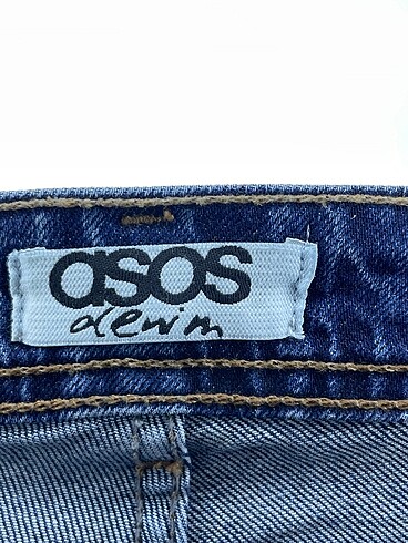 34 Beden lacivert Renk Asos Jean / Kot %70 İndirimli.
