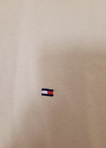 l Beden TOMMY HILFIGER ERKEK BASIC T-SHIRT