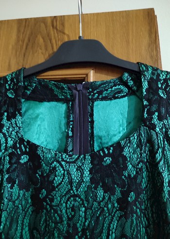 Dantel Detaylı Uzun Turkuaz Elbise. Özel dikim - Görsel 2