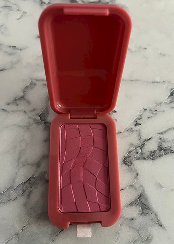 NYX NYX Buttermelt Pastel Pembe Allık