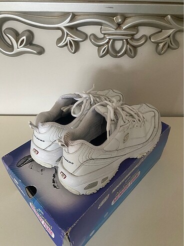 38 Beden SKECHERS KADIN SPOR AYAKKABI
