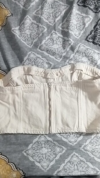 Krem rengi crop - Görsel 2