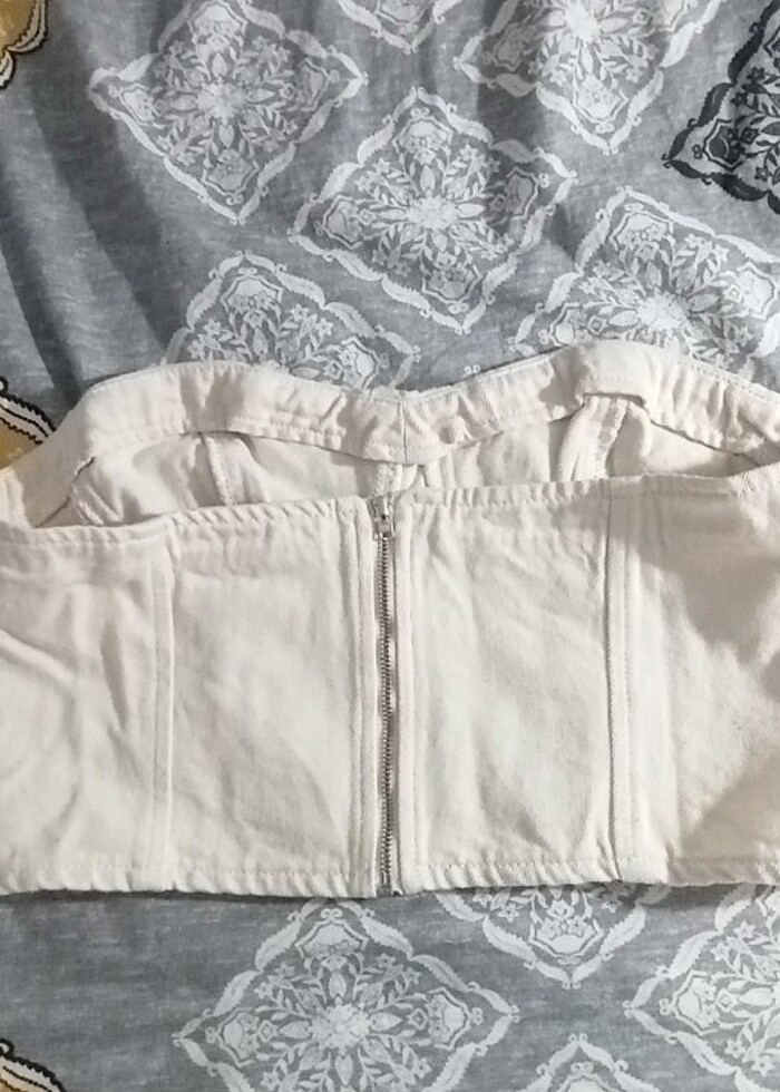 Krem rengi crop - Görsel 2