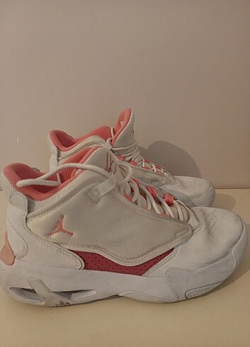 Nike Nike( orijinal) Max aura 4 