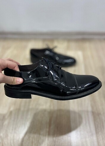 Derimod erkek parlak rugan ayakkabı  - Görsel 2