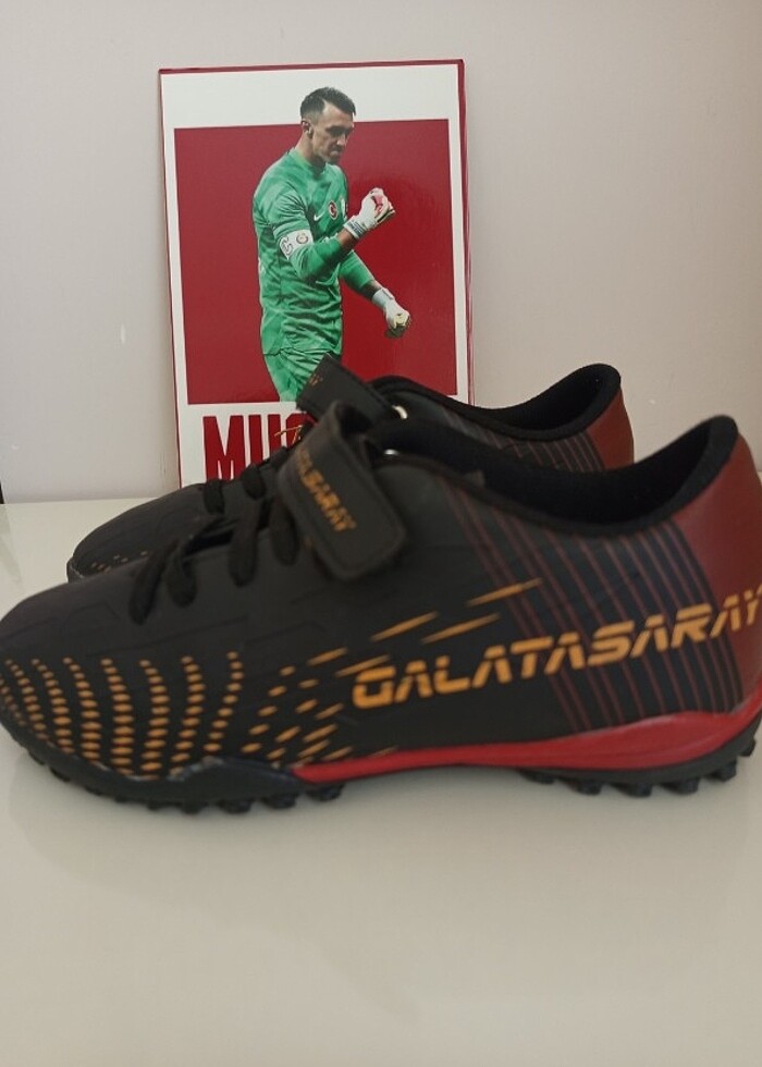Galatasaray erkek çocuk halı saha ayakkabısı  - Görsel 4