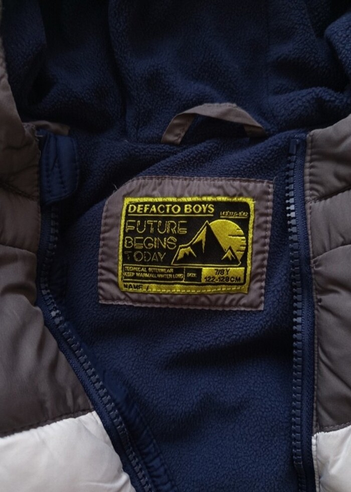 erkek çocuk şişme mont - Görsel 2