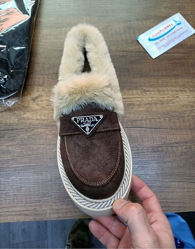 Ugg terlik