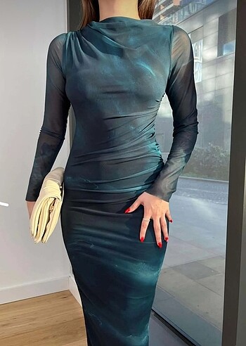 Zara Elbise
