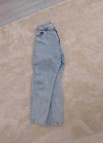 46 Beden Kot Jean