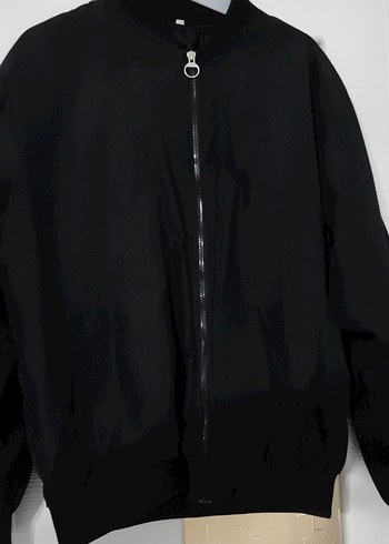 Trendyol & Milla Siyah fermuarli unisex oversize bomber Ceket