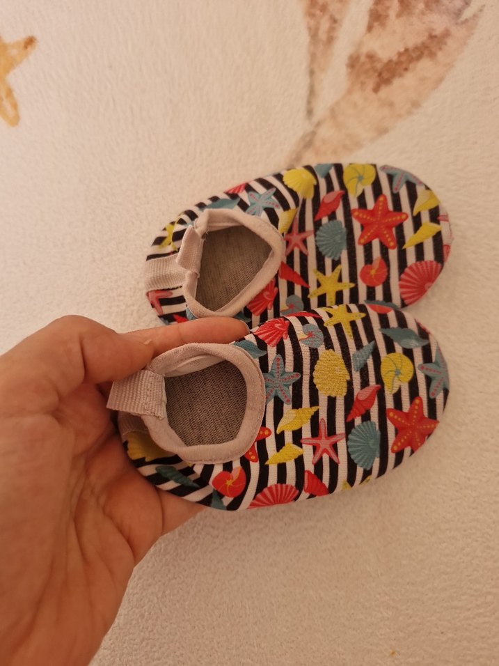 Çok Renkli  Bebek Kaydırmaz Patik - Görsel 3