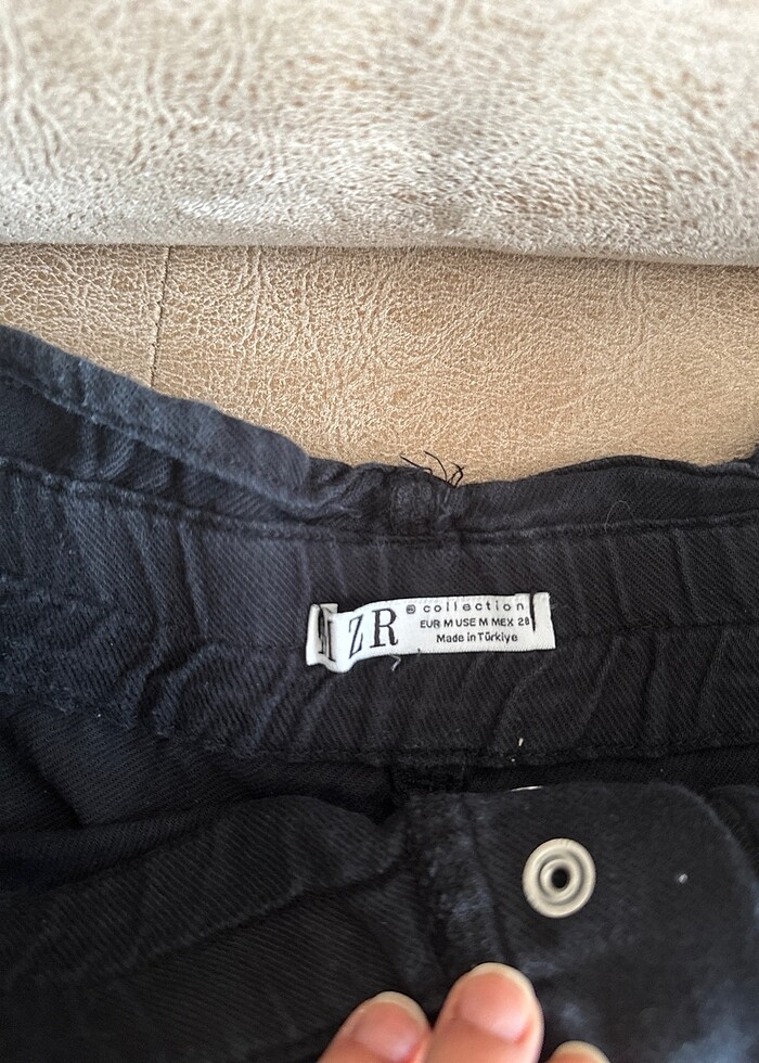 Siyah şort - Görsel 2