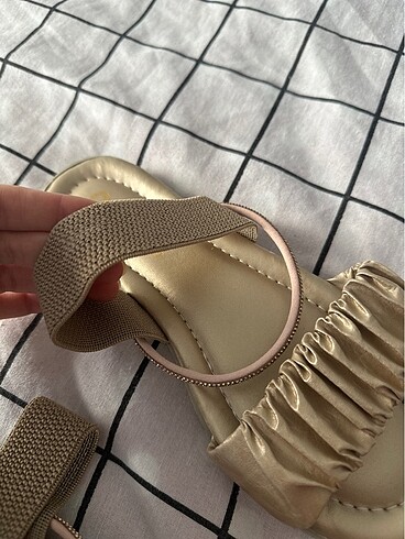 38 Beden camel Renk Gold Sandalet