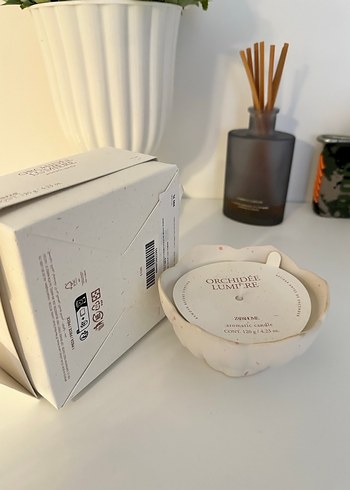 Beyaz Dekoratif Mum ve Tutucu Zara Home