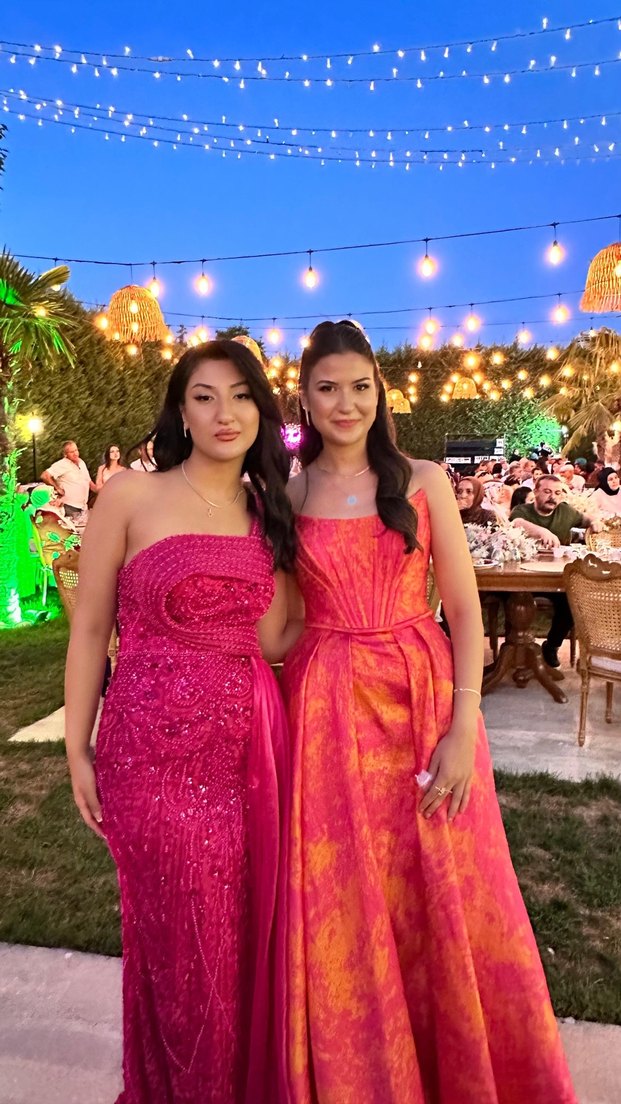 Pembe Straplez Uzun Abiye Elbise - Görsel 3